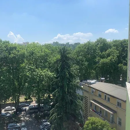 아파트 3 Bedroom Apartmet Center